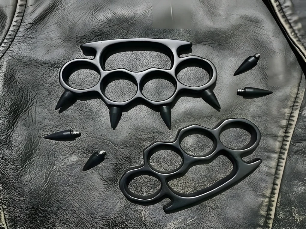 Detachable Spike Knuckle Duster